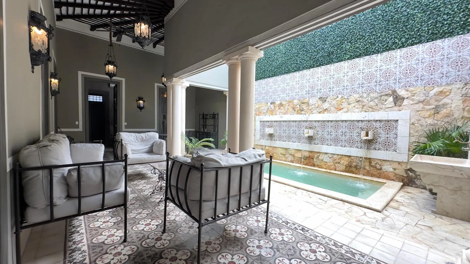 Casa Agape, By Lobby Pm Villa Merida